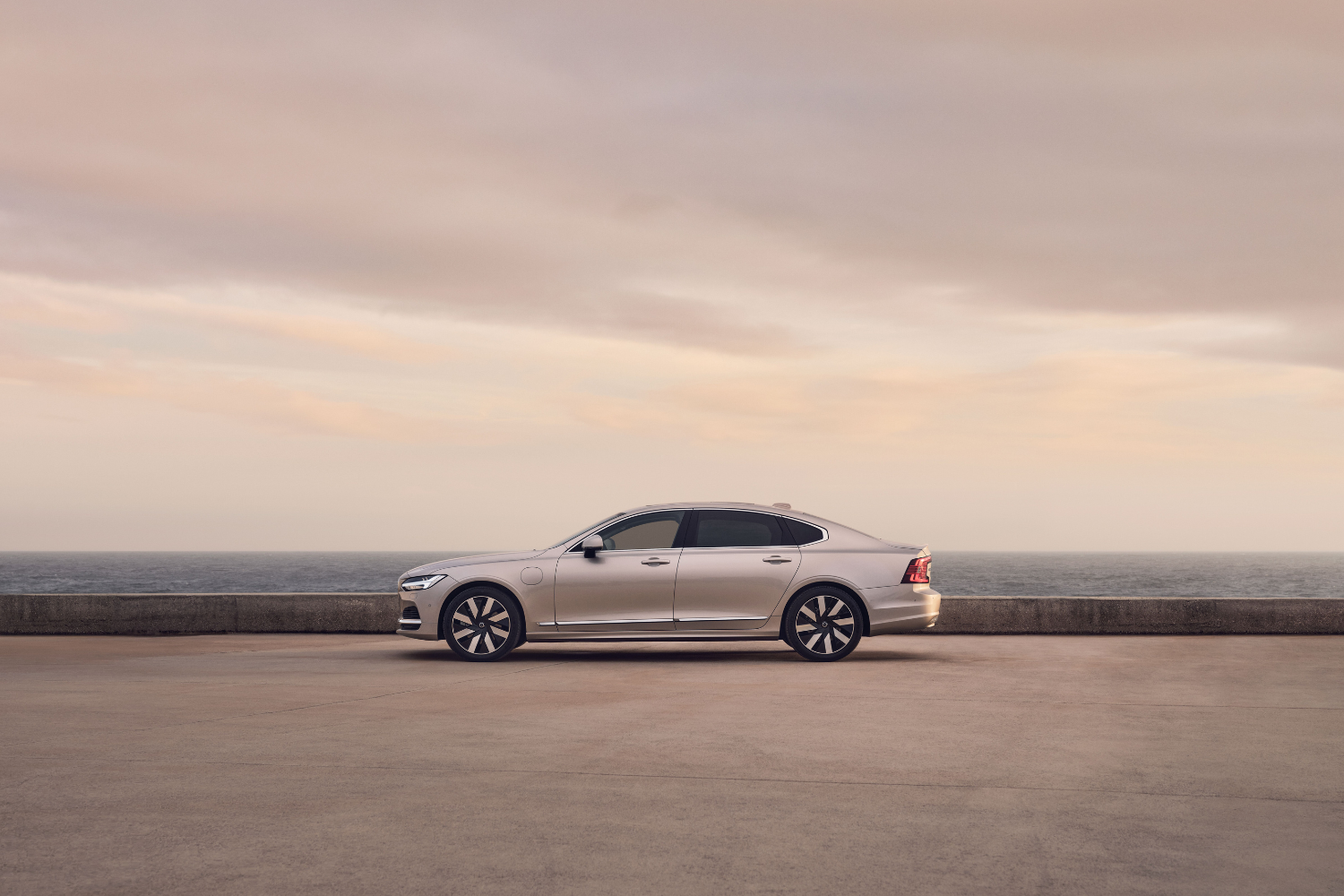 Bảng giá xe Volvo S90 2026 tại Volvo Đông Sài Gòn
